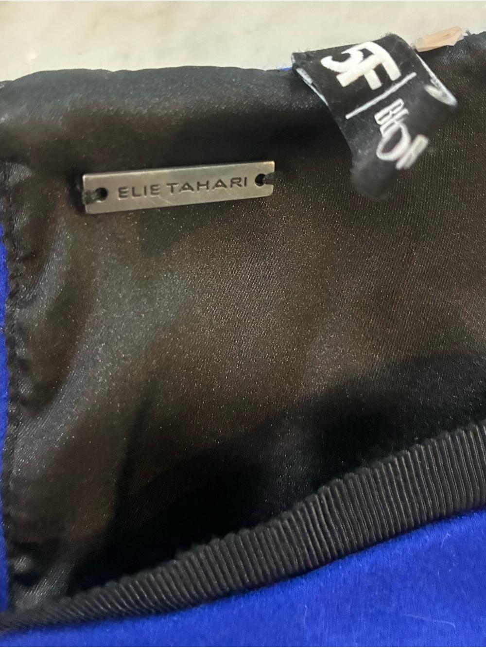 Elie Tahari Royal Blue Short Sleeve Peplum Top with Black Trim - Picture 3 of 3